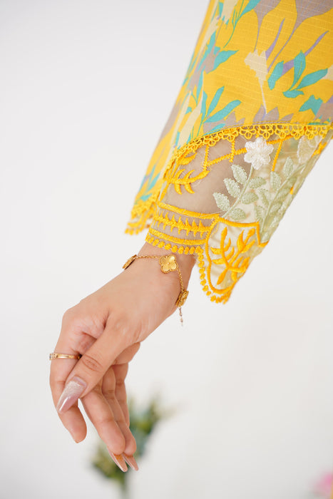 Early Bird | 6-Panel Frock